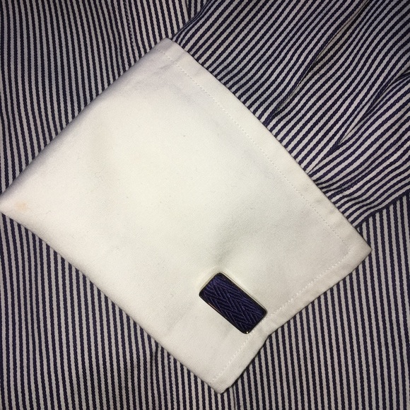 Shirt - Picture 2 of 5